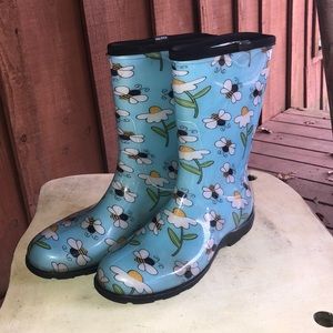 Sloggers women’s waterproof boots size 10 gardening outdoors used only 3/4 times